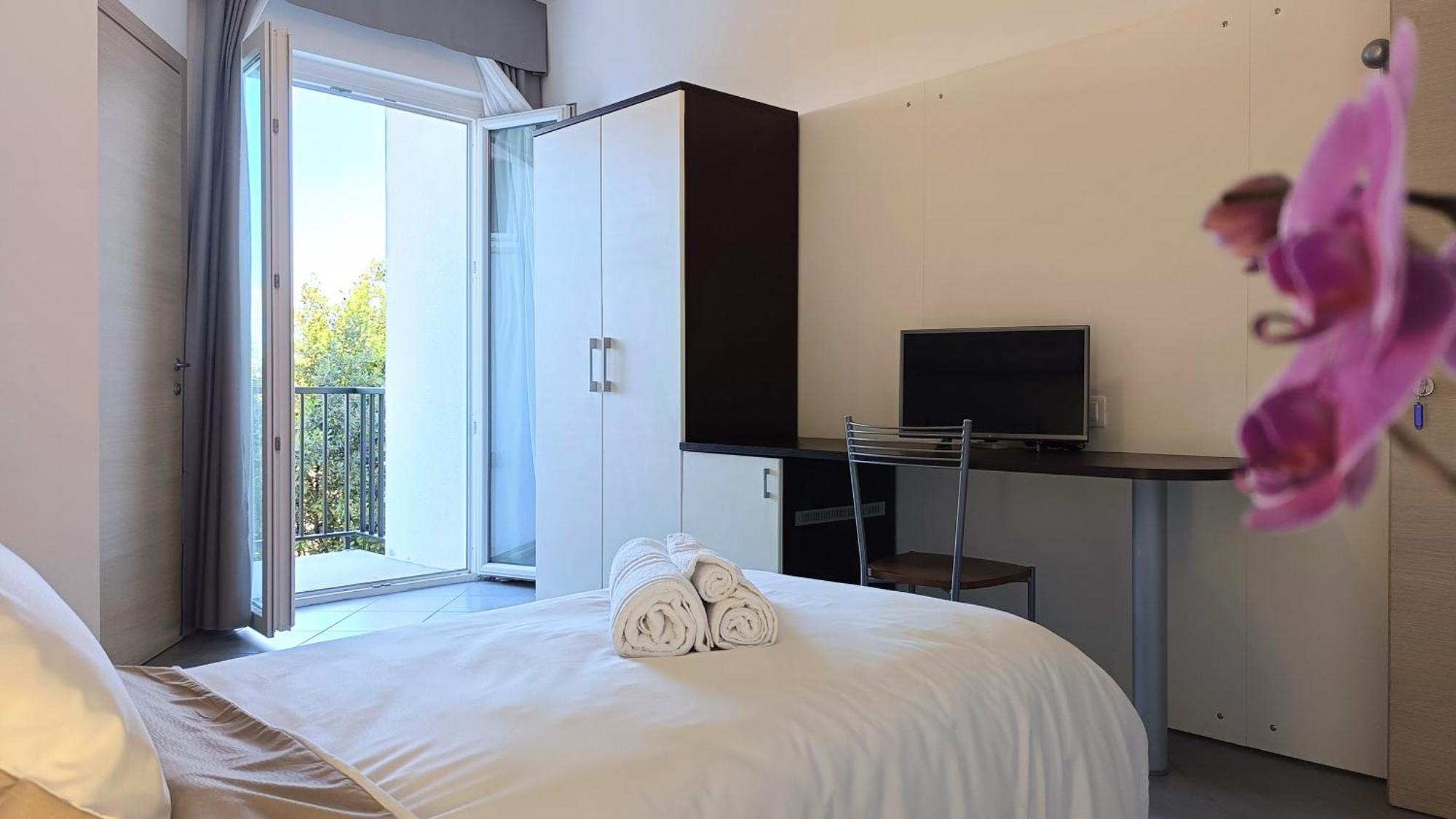 Lido Rooms & Apartments Lido di Fermo Exterior photo